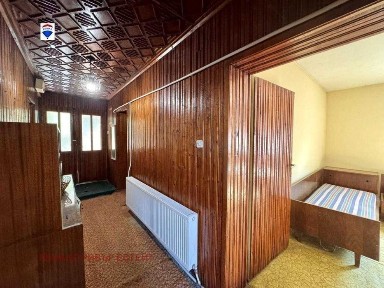 Къща на два етажа за продажба в гр. Две могили