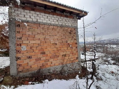 Парцел с малка вила в с. Бяга