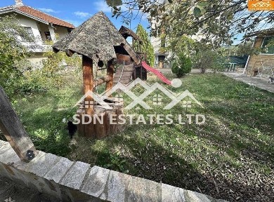 Продава напълно обзаведена къща за гости в гр. Павел Баня