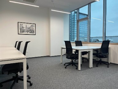 Самостоятелно офис пространство за 3-4 души в Regus Christopher