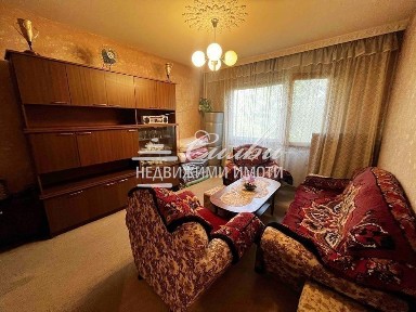 Двустаен СРЕДЕН апартамент с ЮЖНО изложение - кв. Добруджански!