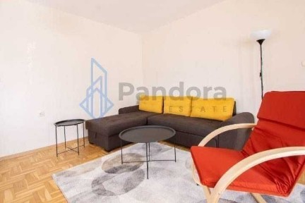 Тристаен апартамент под наем в кв. Княжево