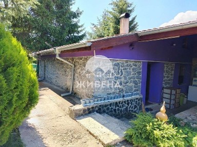 Продава обзаведена къща в с. Котленци, обл. Добрич