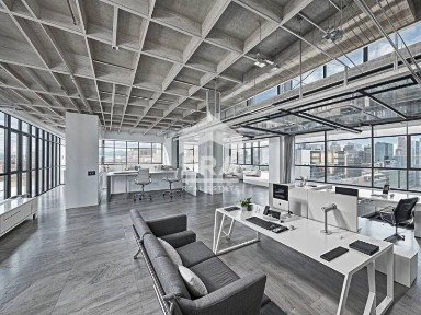 Офис площ за продажба с директен достъп до метростанция 