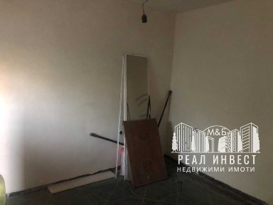 Продавам къща в с. Ябълково