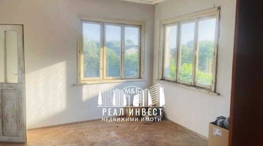 Продавам къща в гр. Димитровград