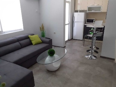 3 стаен обзаведен лукс център 760€ свободно от 20 декември