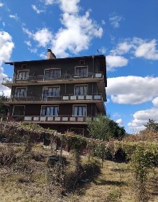 Продава къща в с. Коркина общ. Бобов дол