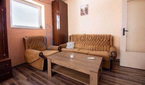 Едностаен апартамент под наем в кв. Света Троица