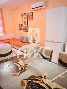 Двустаен апартамент в кв. Люлин 9