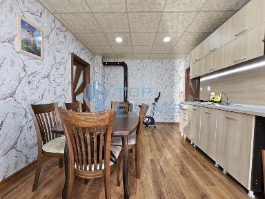 Двустаен обзаведен и ремонтиран апартамент в Горна Оряхови, Гарата