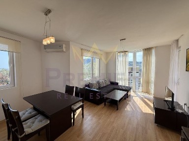 Тристаен апартамент