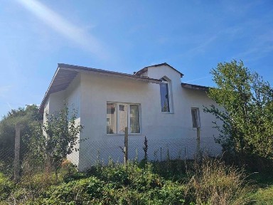 Просторна напълно обзаведена къща до Балчик