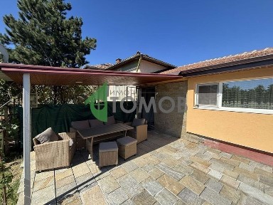 Новопостроена едноетажна вила в красивото село Коларово