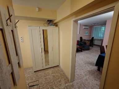 Апартамент център 98 м2