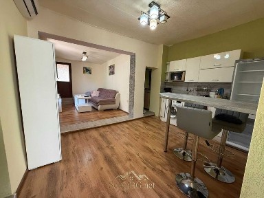 Уютен дом под наем с парко място в сърцето на Велико Търново!