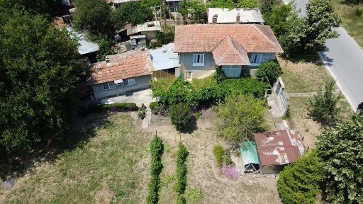 Къща в Варна, област-с. Дъбравино площ 80 цена 57000