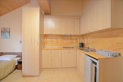 Едностаен обзаведен апартамент в центъра на с. Кранево