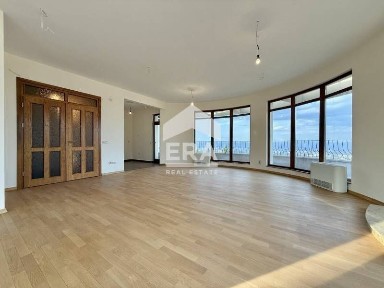 Многофамилна жилищна сграда с панорамни гледки в кв. Симеоново