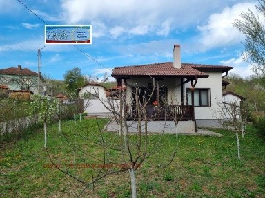 Продажба Къща гр. Угърчин - с. Сопот 90m²