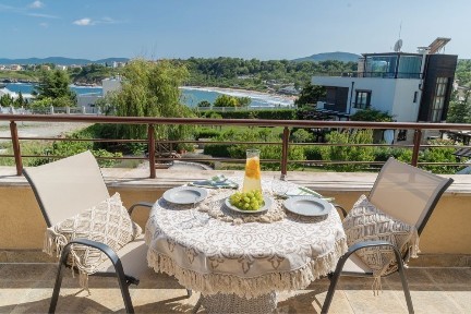 Целогодишен наем 20 мин от Бургас, гледка море с паркомясто 1100лв