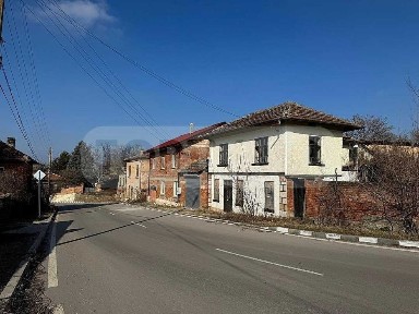 Къща в село Юпер