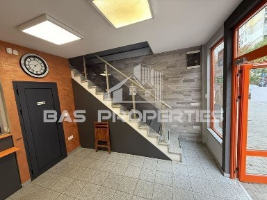 Офис в София-Света Троица площ 40