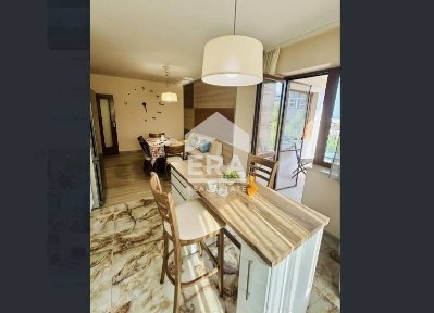 Тристаен апартамент в к. к. Св. Св. Константин и Елена град Варна