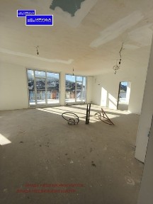 Просторен четиристаен апартамент в Бояна с АКТ 16!