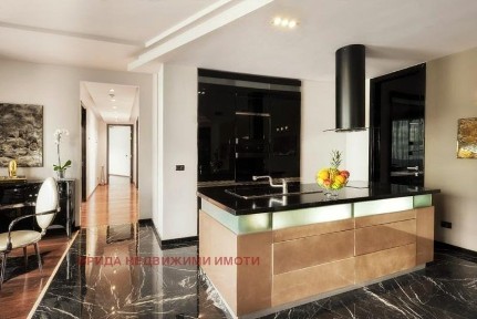 Многостаен дизайнерски обзаведен апартамент в Манастирски ливади !