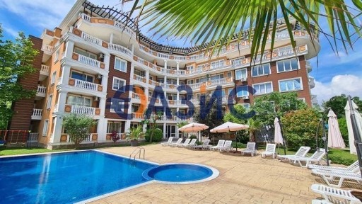 Апартамент с 2 спални в комплекс 