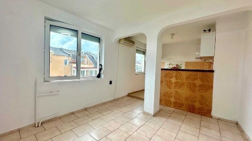 Област Бургас, гр. Бургас, Лазур