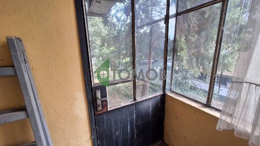 Къща на два етажа с гараж в Центъра на Стара Загора