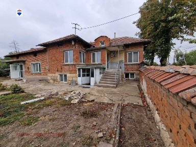 Селска къща за продажба в с. Борисово