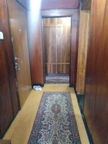 Дава тристаен апартамент под наем до окръжна болница