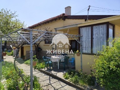 Продава къща в гр. Каварна, обл. Добрич