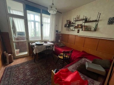 Продава апартамент с две спални и гараж в района на Абаята