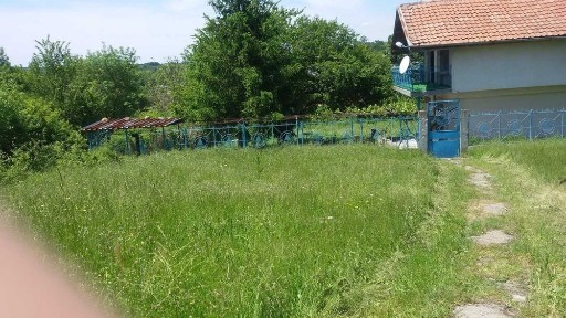 Продавам вила в село Пънчево