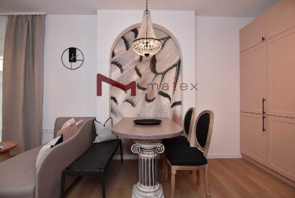 Едностаен Луксозно обзаведен апартамент в Константин и Елена - Траян