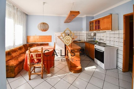 Двустаен апартамент под наем в ж. к. Иван Вазов