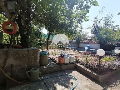 Къща/ Вила във вилна зона до с. Приселци, обл. Варна