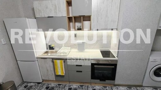 Многостаен апартамент в района на Левски!