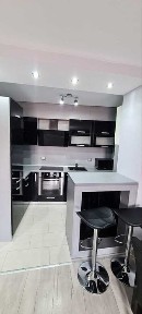 Комфортен и стилен двустаен апартамент под наем за дългосрочно наемане