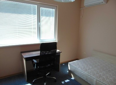 Отдава ТРИСТАЕН Апаратмент, Медицински