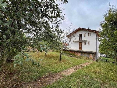 Самостоятелна къща в с. Павелско 93095