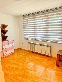 Имот Корект ДАВА ПОД НАЕМ 3-Стаен апарт, до пожарната