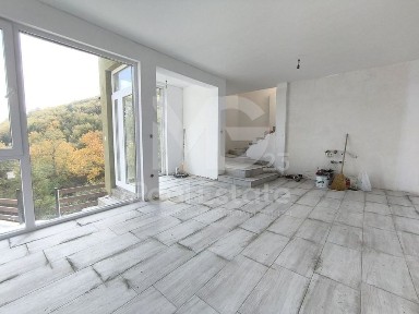 Къща в село Руен