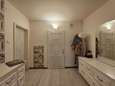 Къща в Горни Богров