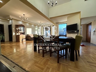 Къща в Добрич, област-с. Приморци площ 400 цена 218000