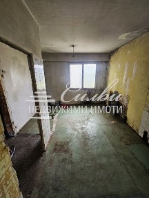 Област Шумен, гр. Шумен, Боян Българанов 1